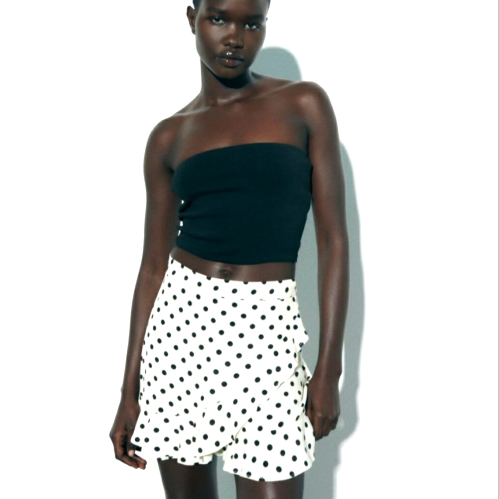 ZARA Ruffled Black And White Polka Dot Shorts